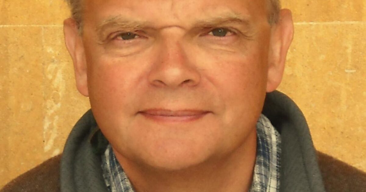 Tim Ecott | RCW Literary Agency