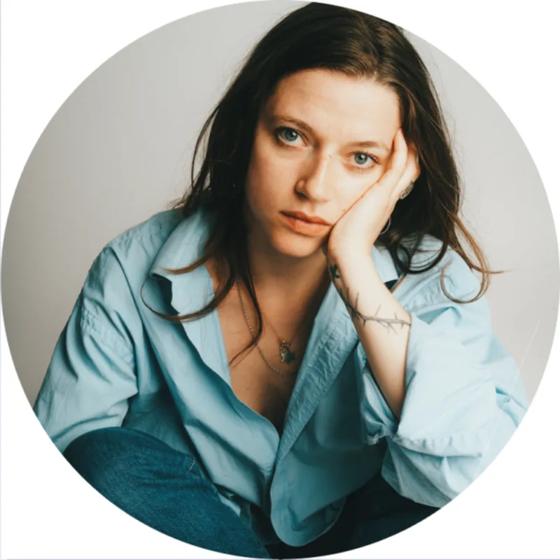 Molly Pepper Steemson © Una Burnand