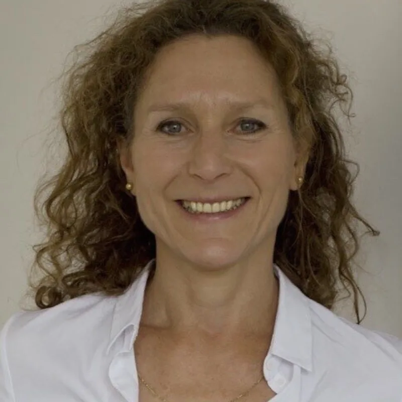 Nadia Lawrence